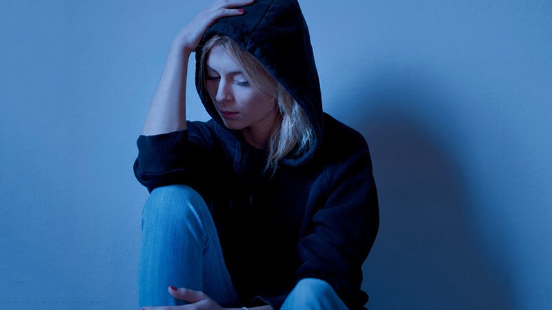 Epilepsy Linked to Anxiety, Suicidality in Young Adults 1 Epilepsy Linked to Anxiety, Suicidality in Young Adults