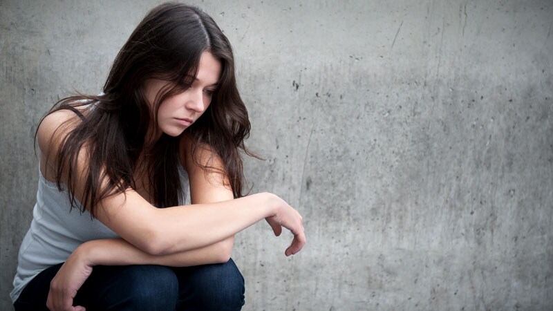 COVID-19 Linked to Rise in Suicide-Related ED Visits Among Youth 1 COVID-19 Linked to Rise in Suicide-Related ED Visits Among Youth