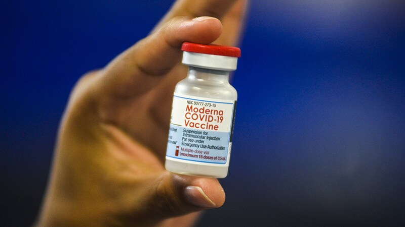 New Moderna Vaccine Data 'Support' Booster Shot After 8 Months 1 New Moderna Vaccine Data 'Support' Booster Shot After 8 Months