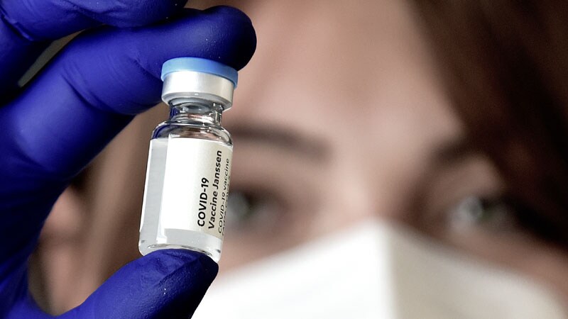 FDA Panel Backs Second Shot for Those Who Got J&J Vaccine 1 FDA Panel Backs Second Shot for Those Who Got J&J Vaccine