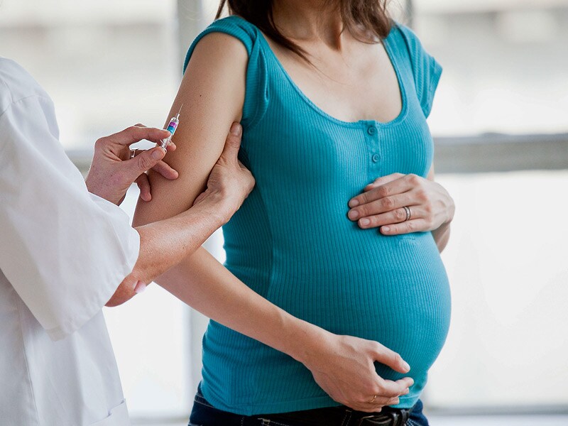 All Pregnant Women Should Get Influenza Vaccine ACOG Says