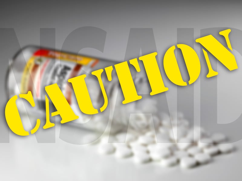 NSAIDs Linked To Increased Venous Thromboembolism Risk   Is 140924 Aspirin Nsaid Pills 800x600 