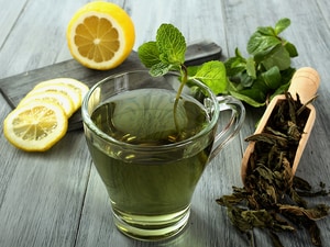 Green Tea Linked to Lower Risk for Cognitive Decline 