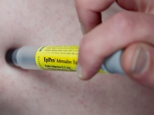 EpiPen Supply in Schools Not Enough Without Training