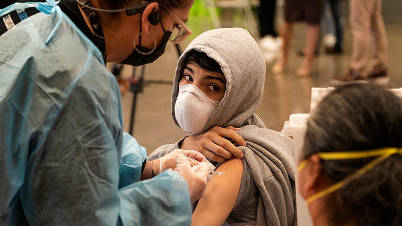 Un législateur californien abandonne son plan pour le consentement des préadolescents au vaccin