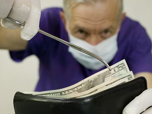Orthopedic Surgeons Debating Cost of Care