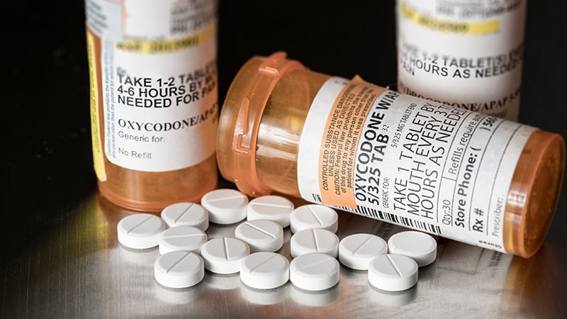 La prise d’opioïdes prescrits est liée à de faibles taux de consommation de drogues illicites