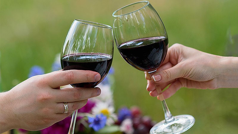 Avantages potentiels du vin rouge pour la santé cardiovasculaire