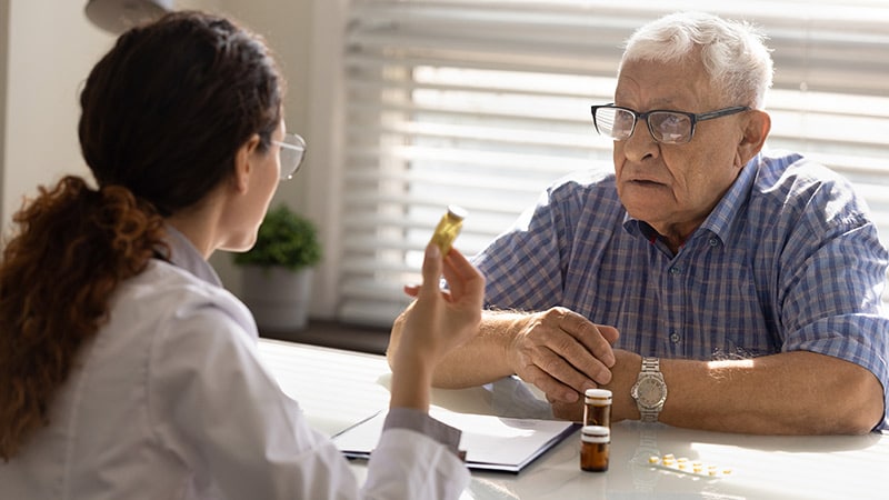 Certaines personnes âgées devraient-elles perdre leurs médicaments ?