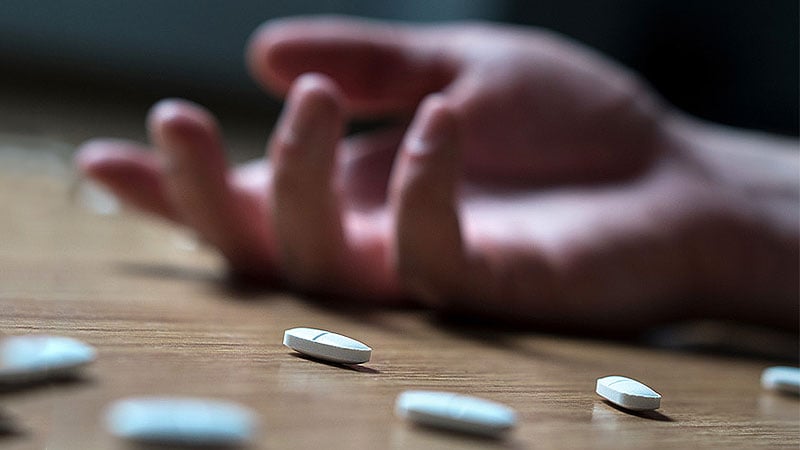 Les décès liés aux opioïdes augmentent chez les jeunes en Ontario