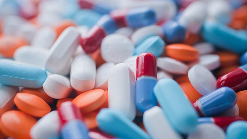 Comment optimiser la prescription d’antimicrobiens à l’hôpital ?