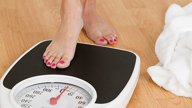 Commercial Weight-Loss Program May Outperform DIY Approach