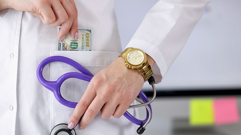 Une infirmière praticienne de Floride reconnue coupable dans le cadre d’un programme Medicare de plus de 200 millions de dollars
