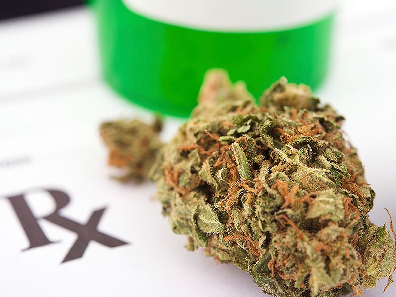 Inhaling vaporized marijuana can alleviate diabetic nerve pain, studies say