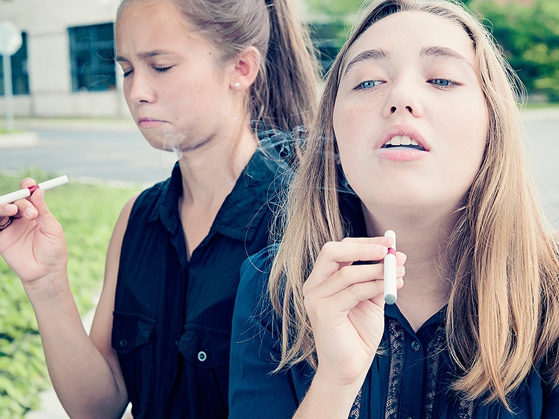 E-cigs' 'cool Factor' A Major Draw For Teens