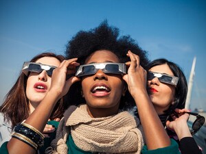 Ophthalmologists Worry About Eclipse Viewing