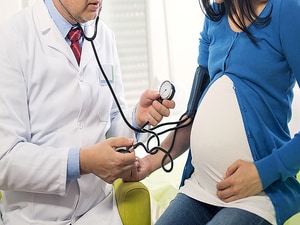 Hypertensive Women May Stop Medication While Pregnant