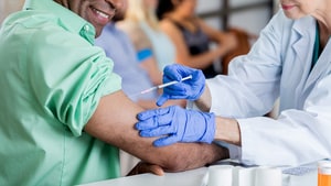High-Dose Flu Vaccine More Effective for Patients on Dialysis