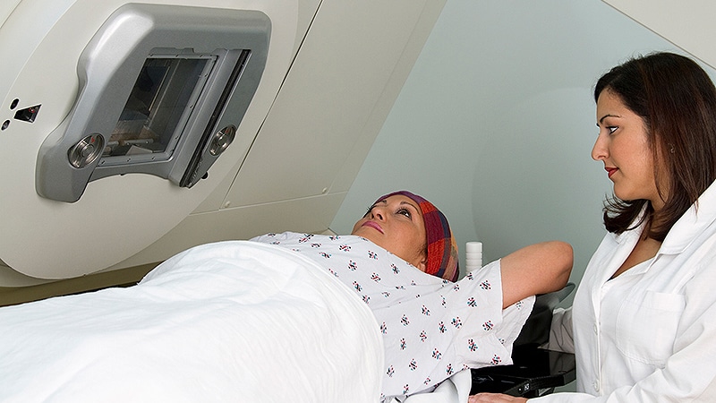 Les effets toxiques substantiels de la radiothérapie mammaire sont souvent ignorés