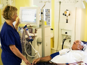 Early Treatment for Acute Kidney Injury Improves Outcomes